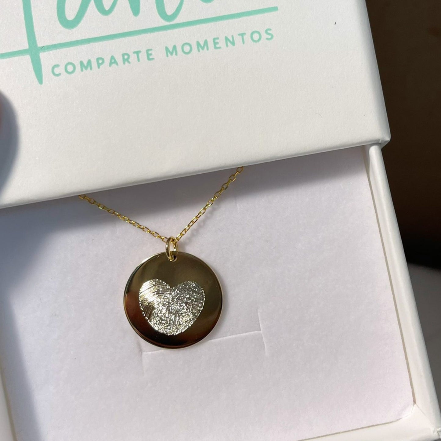 Collar Plata .925 Oro 18K Corazón con Dos Huellas Dactilares y Nombres al Reverso