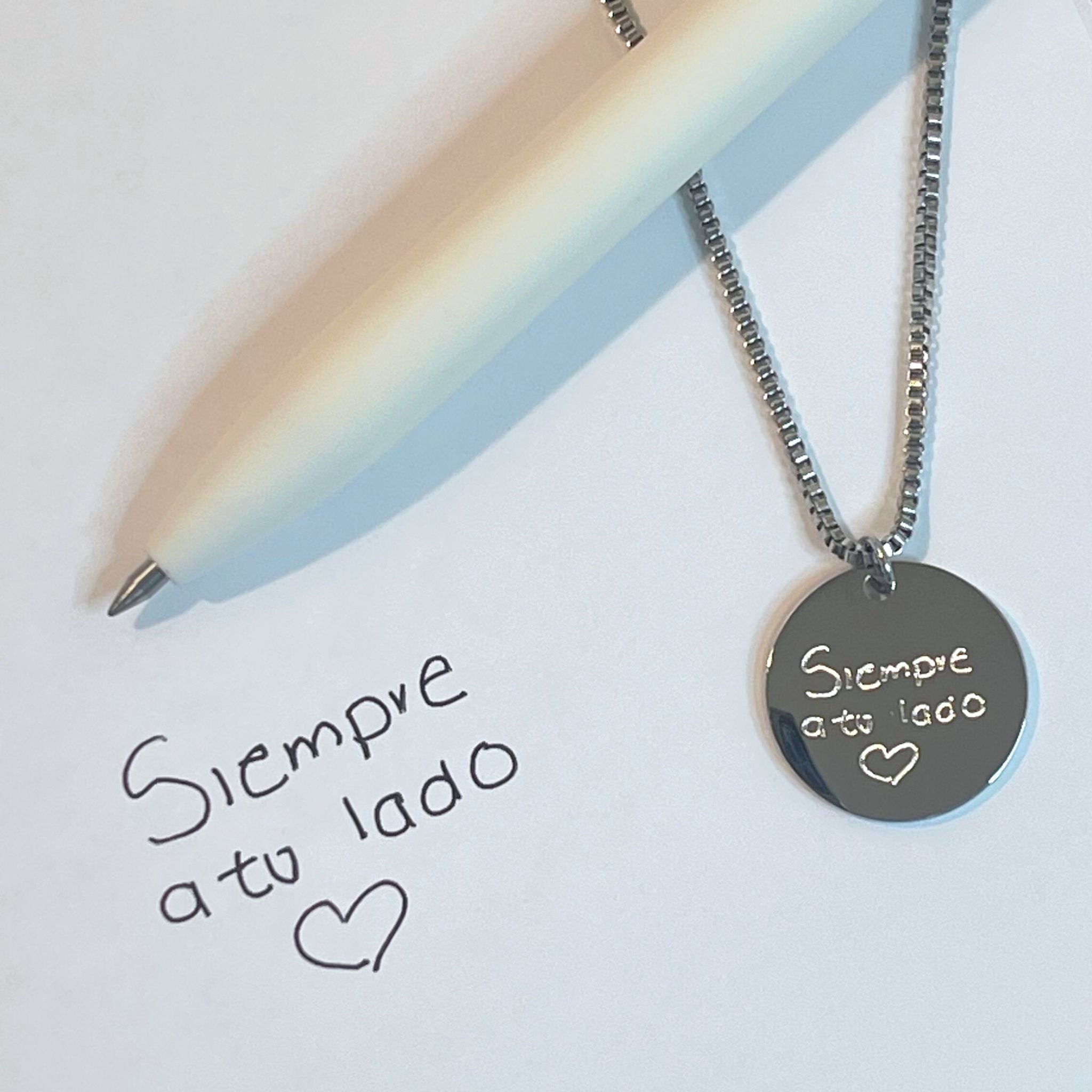 Collar personalizado con escrito a mano y texto o fecha detrás (acero)