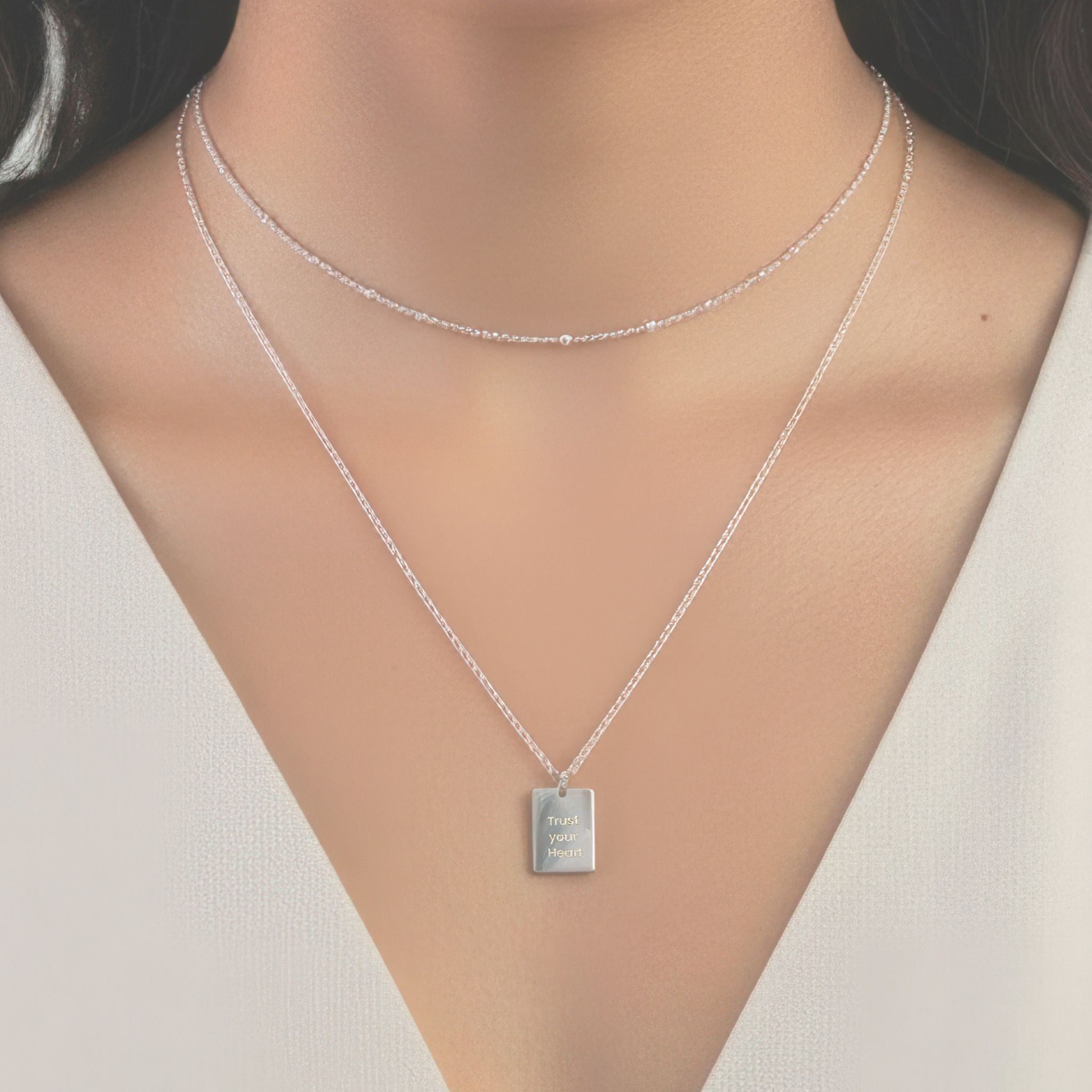 Collar personalizado rectangular con texto e ícono grabado (acero)