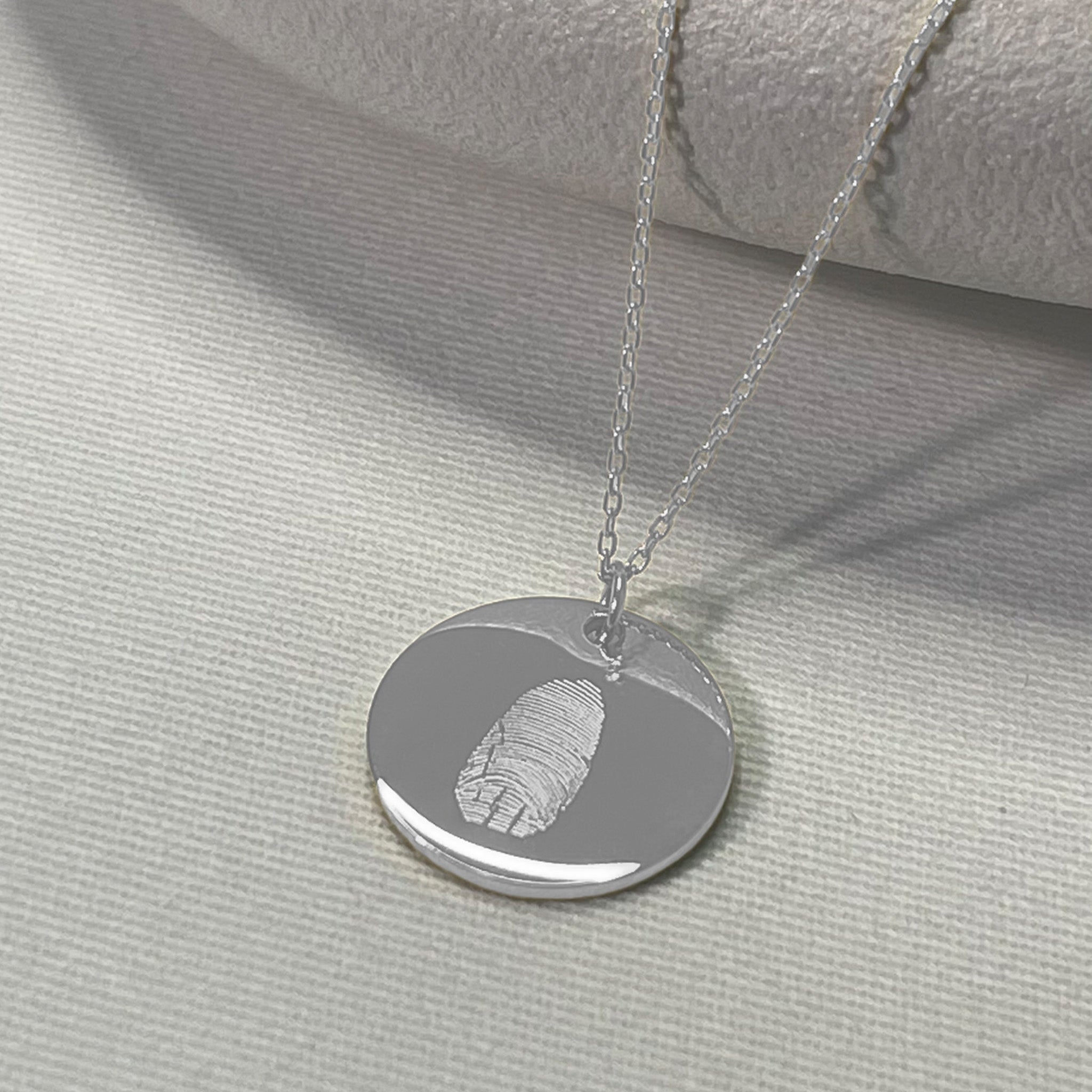 Collar personalizado huella dactilar y nombre detrás (acero)